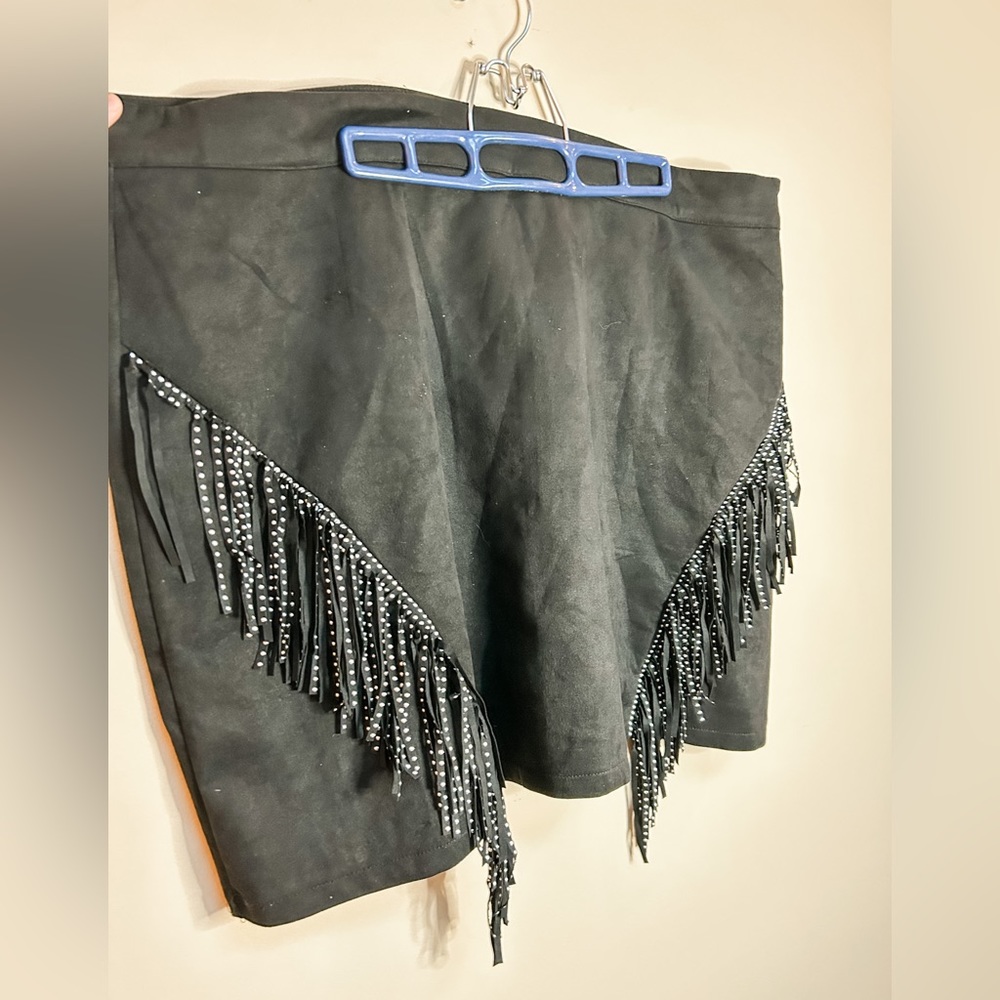 Shein black skirt with detail